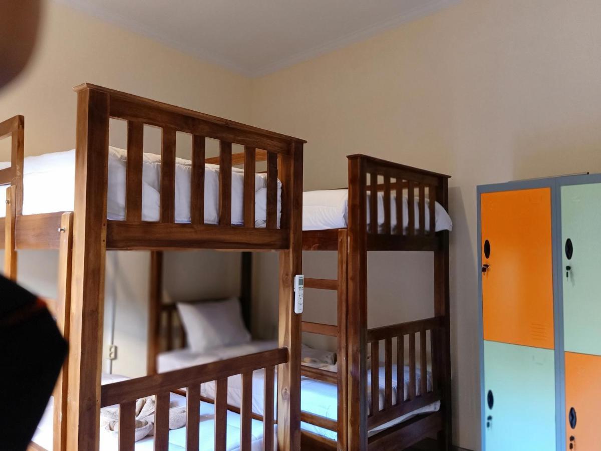 Toyapakeh Happy Penida Hostel 2 מראה חיצוני תמונה